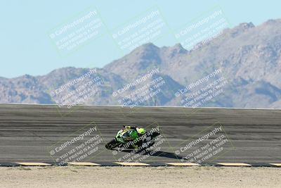 media/Jan-15-2026-Racers Edge (Thu) [[dfebeb70ab]]/3-B Group/Session 2 (Bowl Exit)/